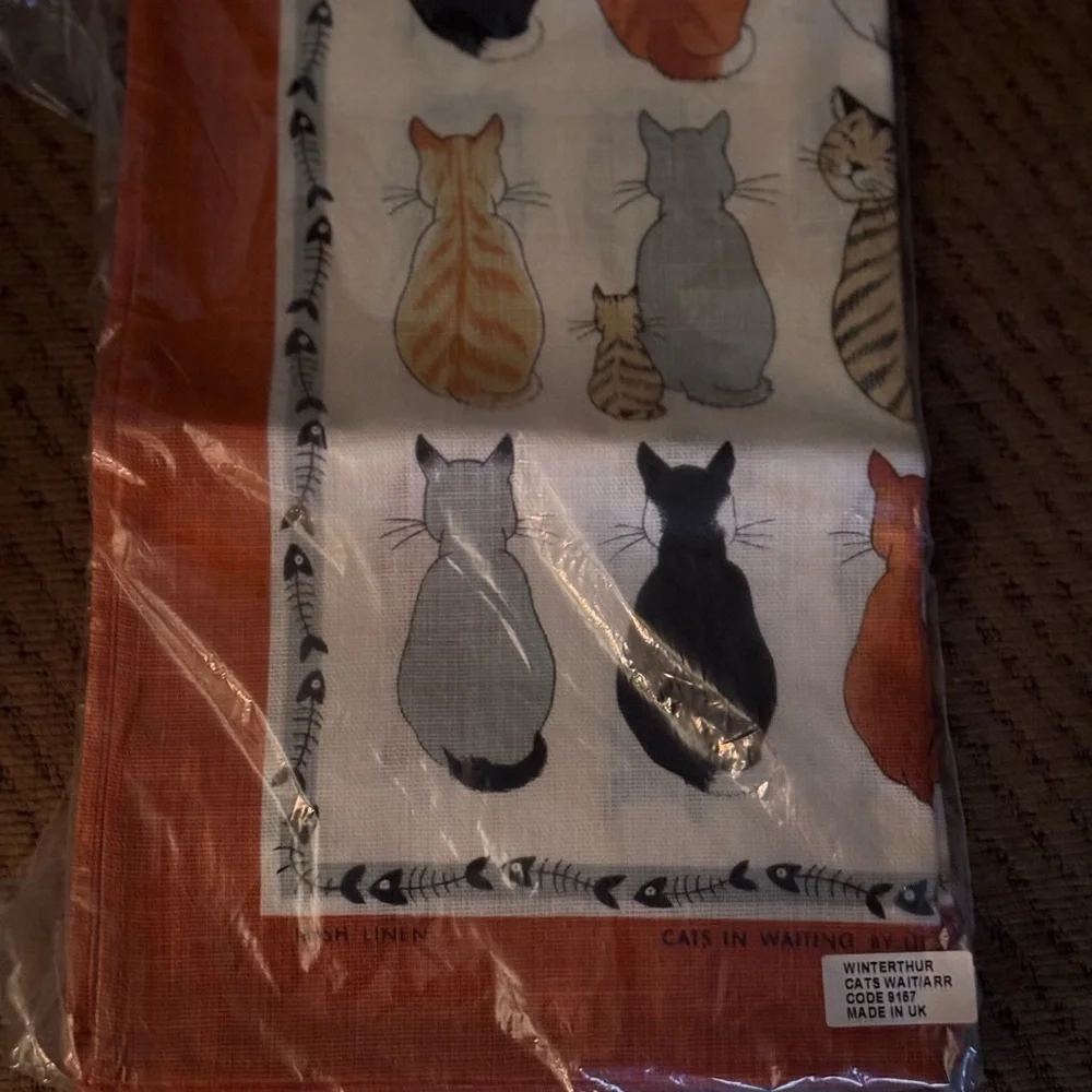 New Ulster Weavers Cats Galore Linen Tea Towel Set w/Fish Bone Decorative Border